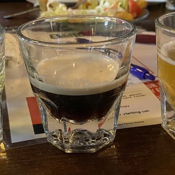 Oddfellas Pub & Eatery - Irish Near Me - Auburn, Washington