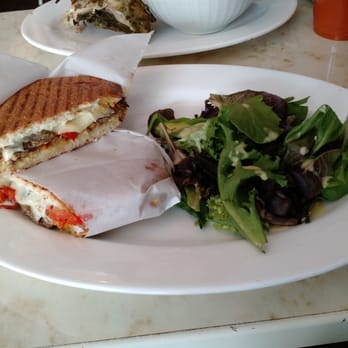 Roast & Co - Philly cheese steak - Juice Bars & Smoothies Near Me - Forest Hills, New York
