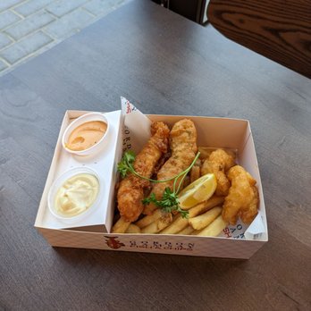 Gordon Ramsay Fish & Chips - Gordon's Combo - Fish & Chips Near Me - Washington, DC, District of Columbia