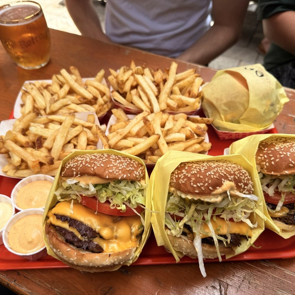 Lovely’s - Drive thru burgers with fries - Hot Dogs Near Me - San Francisco, California