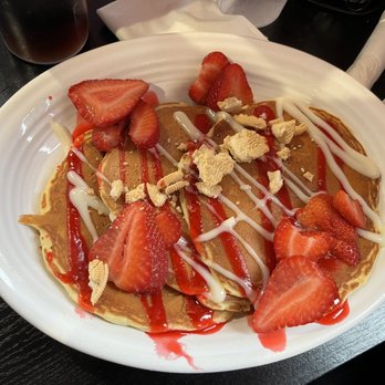 Big Boy - Strawberry pancakes. My brother said that they were really really good as well. - American Near Me - Warren, Michigan Big Boy - Strawberry pancakes. My brother said that they were really really good as well. - American Near Me - Warren, Michigan