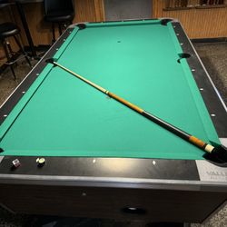 Good Mugs Bar and Grill - Fresh felt on the pool tables!