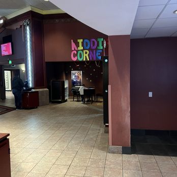 Marcus Addison Cinema - Cinema Near Me - Addison, Illinois
