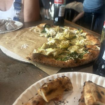 Myke's Pizza - Pizza Near Me - Mesa, Arizona