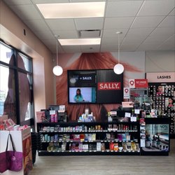 Sally Beauty - Cashier's Counter