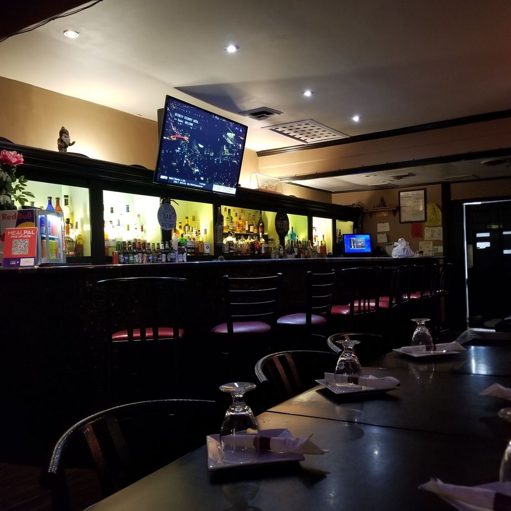 Charm Thai - Bar Area - Thai Near Me - Washington, DC, District of Columbia Charm Thai - Bar Area - Thai Near Me - Washington, DC, District of Columbia