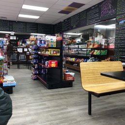 Pirates Deli Inside