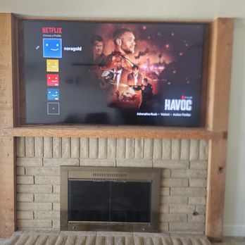 San Diego TV Install - My fireplace with the new 85" TV. - Home Theatre Installation Near Me - San Diego, California San Diego TV Install - My fireplace with the new 85" TV. - Home Theatre Installation Near Me - San Diego, California