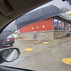 Easy GO! Liquor, Convenience & Fuel - Side