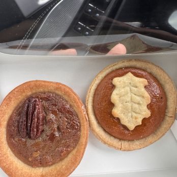 Starbucks - Pecan Mini Pie & Pumpkin Mini Pie - Coffee & Tea Near Me - Sanford, Florida