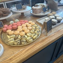 BMC Bakes - Delicious fresh macaroons!