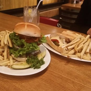 Dockside Willies - Me and Emmey had a hard time finishing but everything we are was delicious! - Seafood Near Me - Wormleysburg, Pennsylvania Dockside Willies - Me and Emmey had a hard time finishing but everything we are was delicious! - Seafood Near Me - Wormleysburg, Pennsylvania