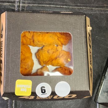 Buffalo Wild Wings - Chipotle BBQ Boneless - Sports Bars Near Me - Spring Valley, California