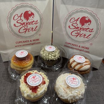 A Sweets Girl - Crème Brûlée, Matcha, Caramel, Strawberry Creme and Coconut flavored cupcakes - Food Trucks Near Me