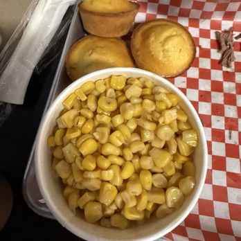Big Ants BBQ - Corn and biscuits - Barbeque Near Me - Los Angeles, California