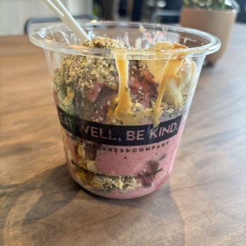 E + Rose - The BC acai bowl - Coffee & Tea Near Me - Atlanta, Georgia