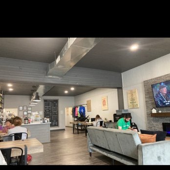 Henry’s Coffee House - Dining room - Coffee & Tea Near Me - Osage City, Kansas Henry’s Coffee House - Dining room - Coffee & Tea Near Me - Osage City, Kansas