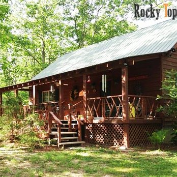 Rocky Top Cabin at Sunset - Guest Houses Near Me - Graysville, Tennessee Rocky Top Cabin at Sunset - Guest Houses Near Me - Graysville, Tennessee