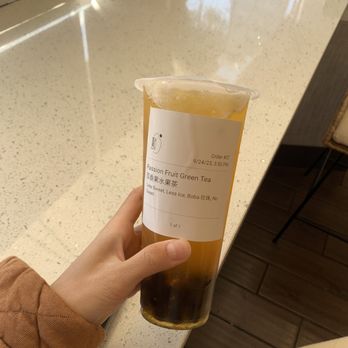 Dots Boba - Passion Fruit Green Tea - Bubble Tea Near Me - San Francisco, California Dots Boba - Passion Fruit Green Tea - Bubble Tea Near Me - San Francisco, California