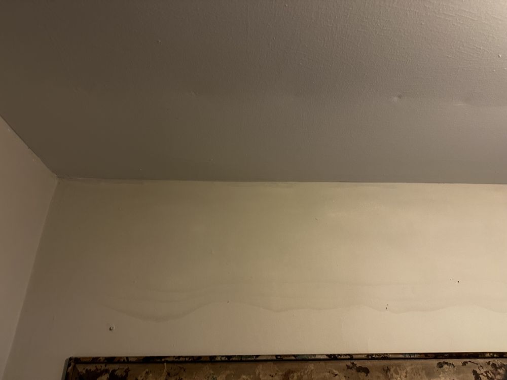 Slide of Gulliver Roofing