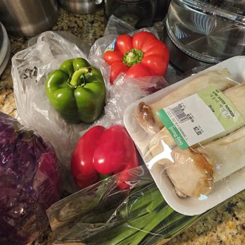 Joong Boo Market - Red cabbage, scallions, and very phallic king oyster mushrooms - International Grocery Near Me - Schaumburg, Illinois Joong Boo Market - Red cabbage, scallions, and very phallic king oyster mushrooms - International Grocery Near Me - Schaumburg, Illinois