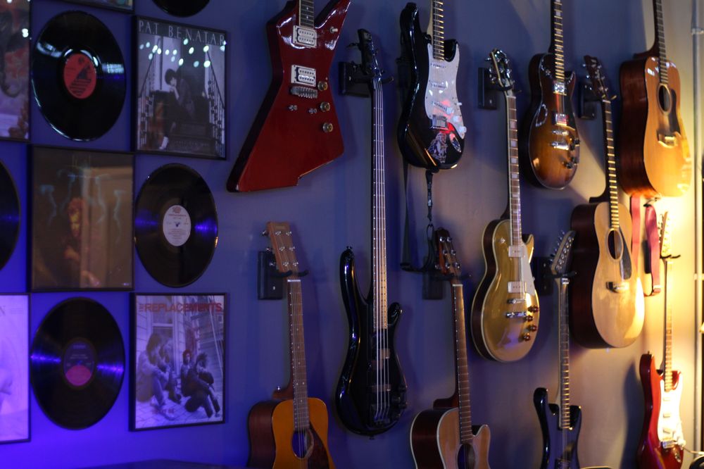 MARCHWOOD MUSIC Updated September 2024 4 Marchwood Rd, Exton