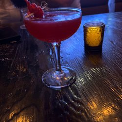 Nighthawk Chicago - Metropolitan cocktail