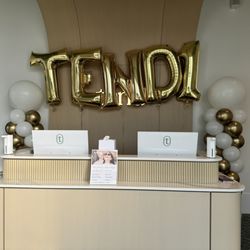 Elevair balloons - This is how beautiful the banner and columns came out. Highly recommend.