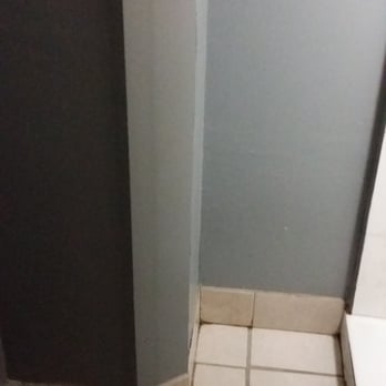 DC Lofty - Tiny space in shower room of basement floor - Hostels Near Me - Washington, DC, District of Columbia DC Lofty - Tiny space in shower room of basement floor - Hostels Near Me - Washington, DC, District of Columbia