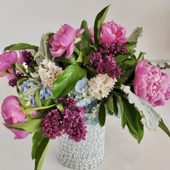 Blossoms Floral Designs - Peonies in Ceramic Vase - Floral Designers Near Me - Houston, Texas Blossoms Floral Designs - Peonies in Ceramic Vase - Floral Designers Near Me - Houston, Texas