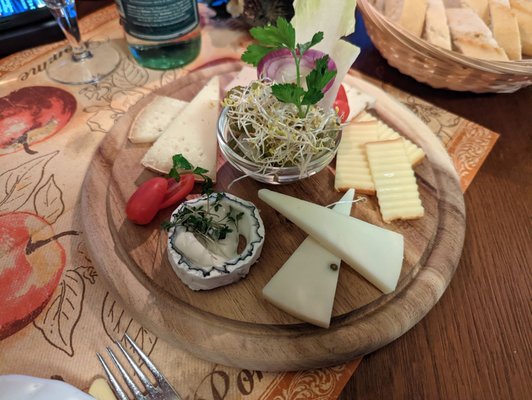 Dresdner Molkerei Gebrüder Pfund GmbH by null