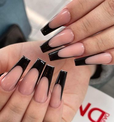 Diamond Nails Lounge