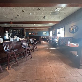 Red Lobster - Seafood Near Me - Bradenton, Florida