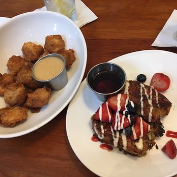 Picnik - Burnet Road - Chicken tenders and French toast - New American Near Me - Austin, Texas