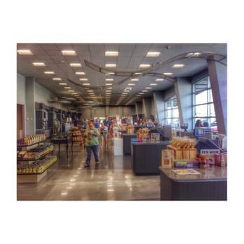 Busy Bee - Clean and spacious grocery area! - Gas Stations Near Me - Live Oak, Florida Busy Bee - Clean and spacious grocery area! - Gas Stations Near Me - Live Oak, Florida