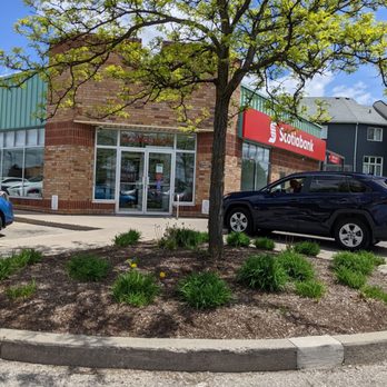 Scotiabank - Main entrance - Banks & Credit Unions Near Me - Cambridge, Ontario