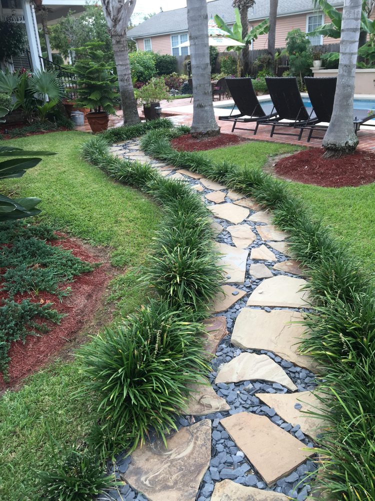 LOUISIANA LAND ART Landscape Architects 856 Old Metairie Pl
