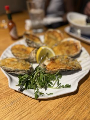Hank's Oyster Bar, Old Town by null
