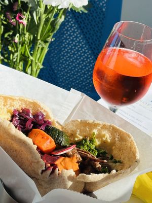 INDNON Cafe & Bistro by null