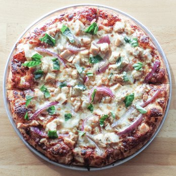 D6 Pizza - BBQ Chicken Pizza - Pizza Near Me - Hesperia, California D6 Pizza - BBQ Chicken Pizza - Pizza Near Me - Hesperia, California