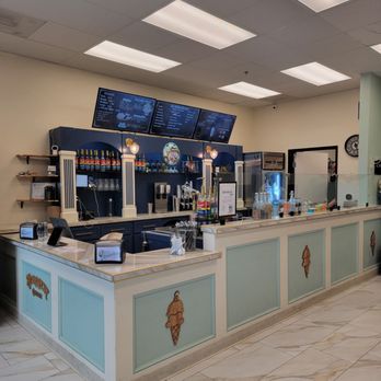 Aerostat Creamery - Interior Ice Cream Bar - Ice Cream & Frozen Yogurt Near Me - Murrieta, California Aerostat Creamery - Interior Ice Cream Bar - Ice Cream & Frozen Yogurt Near Me - Murrieta, California