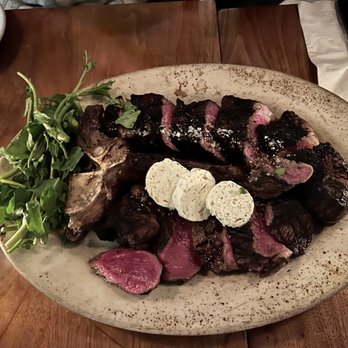 Salt + Charcoal - Porterhouse "for 3." This would be a Porterhouse for 2 at Keen's. - Japanese Near Me - Brooklyn, New York Salt + Charcoal - Porterhouse "for 3." This would be a Porterhouse for 2 at Keen's. - Japanese Near Me - Brooklyn, New York