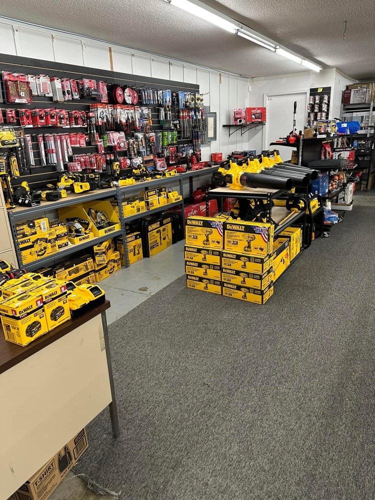 UNDER CONSTRUCTION TOOLS Updated September 2024 106 N Raleigh St