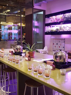 Café Saint-Henri (Villeray - Quartier Général) by null