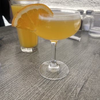Zinc Cafe & Bar - Day Drinking - Breakfast & Brunch Near Me - Orange, California