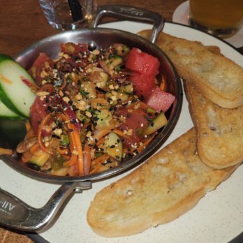 Forgotten Tonic - Tuna poke..yum - Wine Bars Near Me - Saint Augustine, Florida