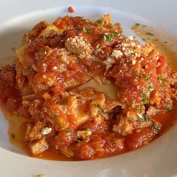 Spaghetti Warehouse - 15 Layer Lasagna - Italian Near Me - Columbus, Ohio Spaghetti Warehouse - 15 Layer Lasagna - Italian Near Me - Columbus, Ohio
