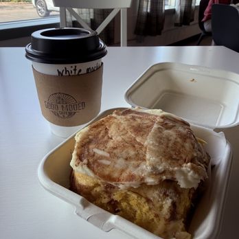Good Mooed Cafe - Carrot cake cinnamon roll - Coffee & Tea Near Me - Caledonia, Michigan