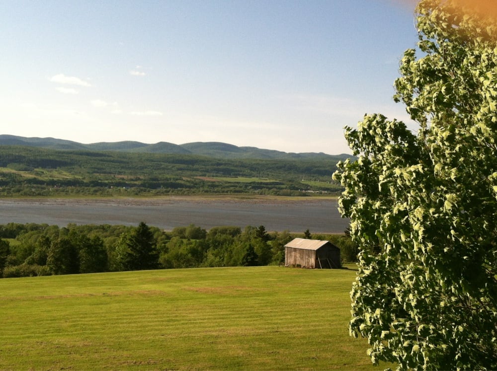 LA FRANCHAR Updated August 2024 2411 Ch Royal, SAINTPIERREILED