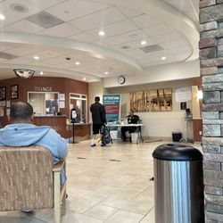 San Gorgonio Memorial Hospital - ER waiting area